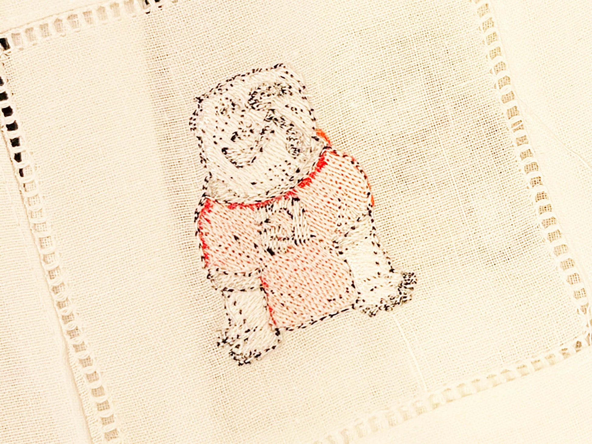 UGA cocktail napkins set of 4 - all Dawgs need these! Natural linen.